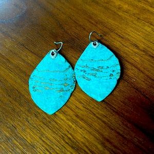 Silpada emerald pools earrings